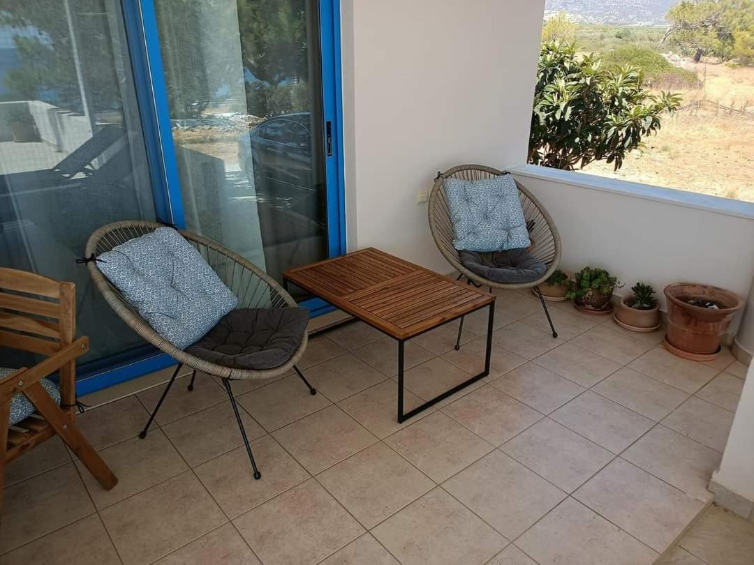 Villa Sea View Pine House Makrýgialos Exterior foto